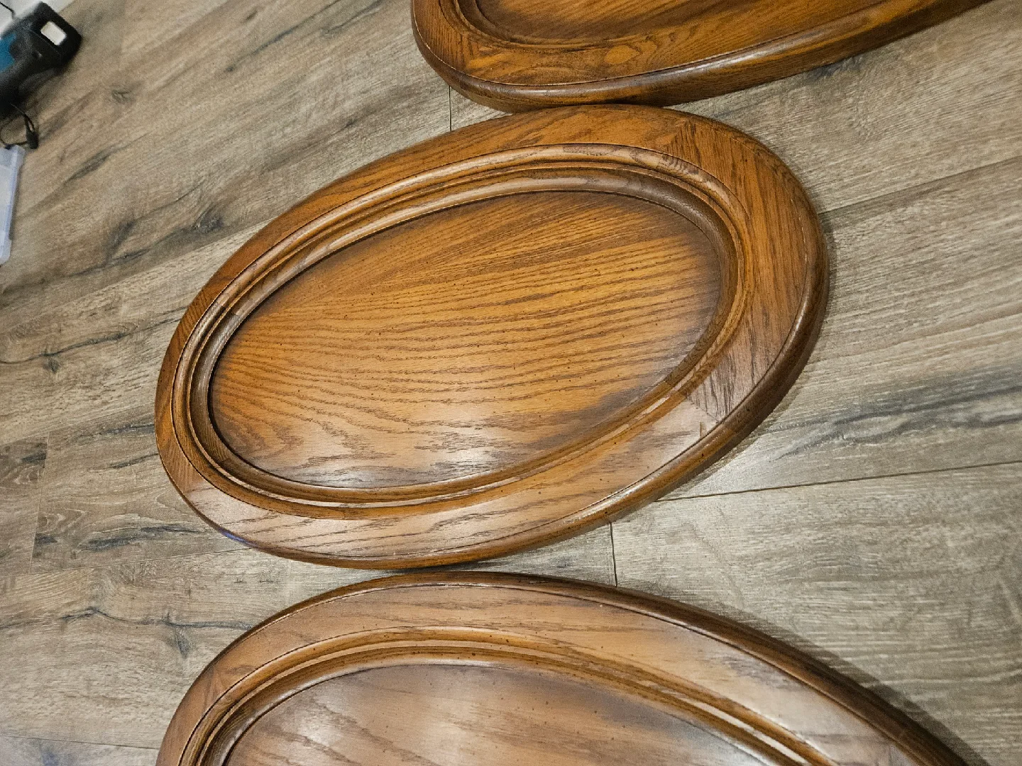 Set of 3 Wooden Oval Oak frames image indicator(3)