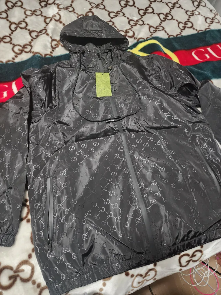 Gucci Windbreaker thumbnail