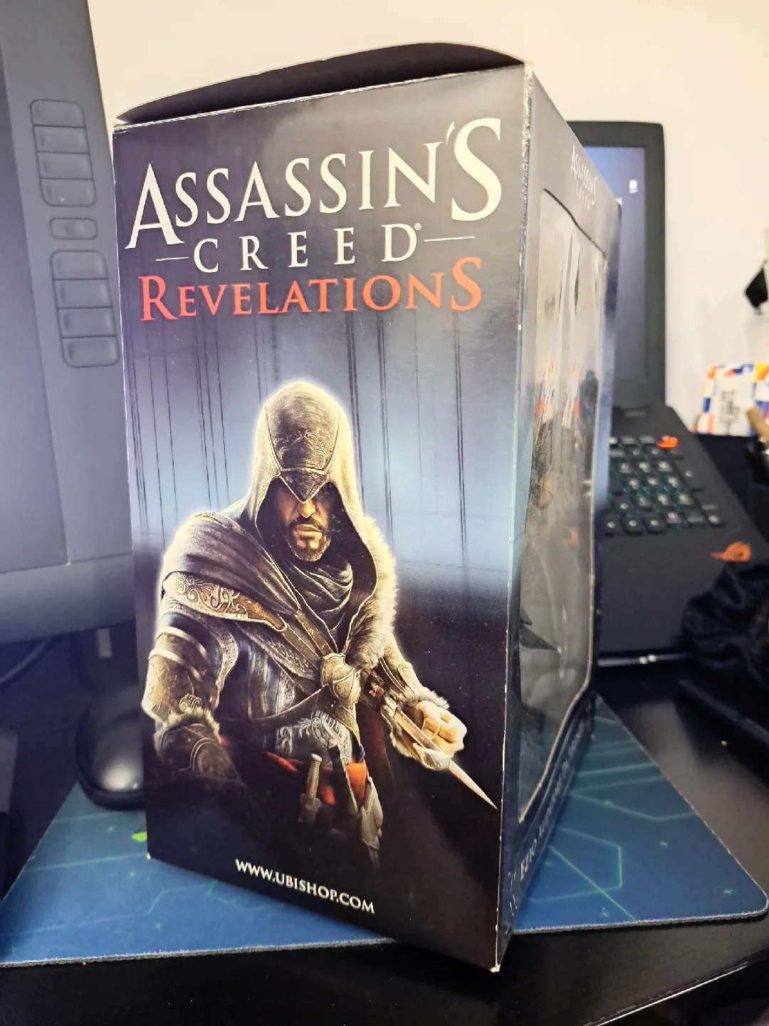 Assassin's Creed Revelations Ubishop Ezio Auditore image indicator(4)