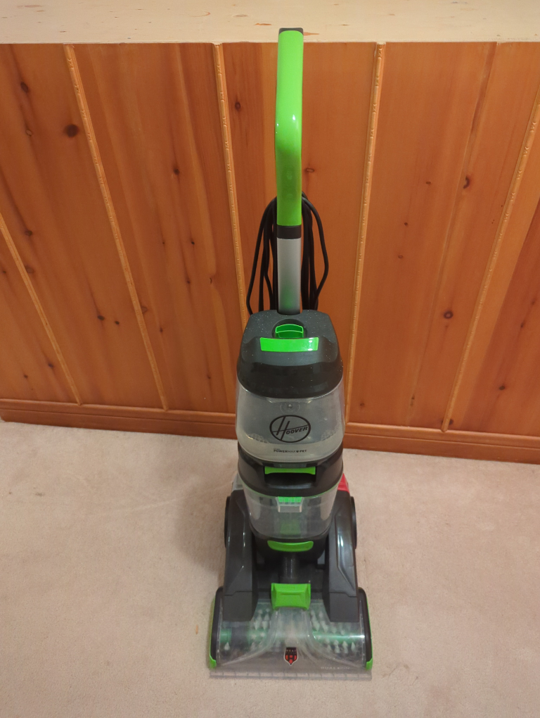 Hoover Dual Power Max Pet carpet cleaner