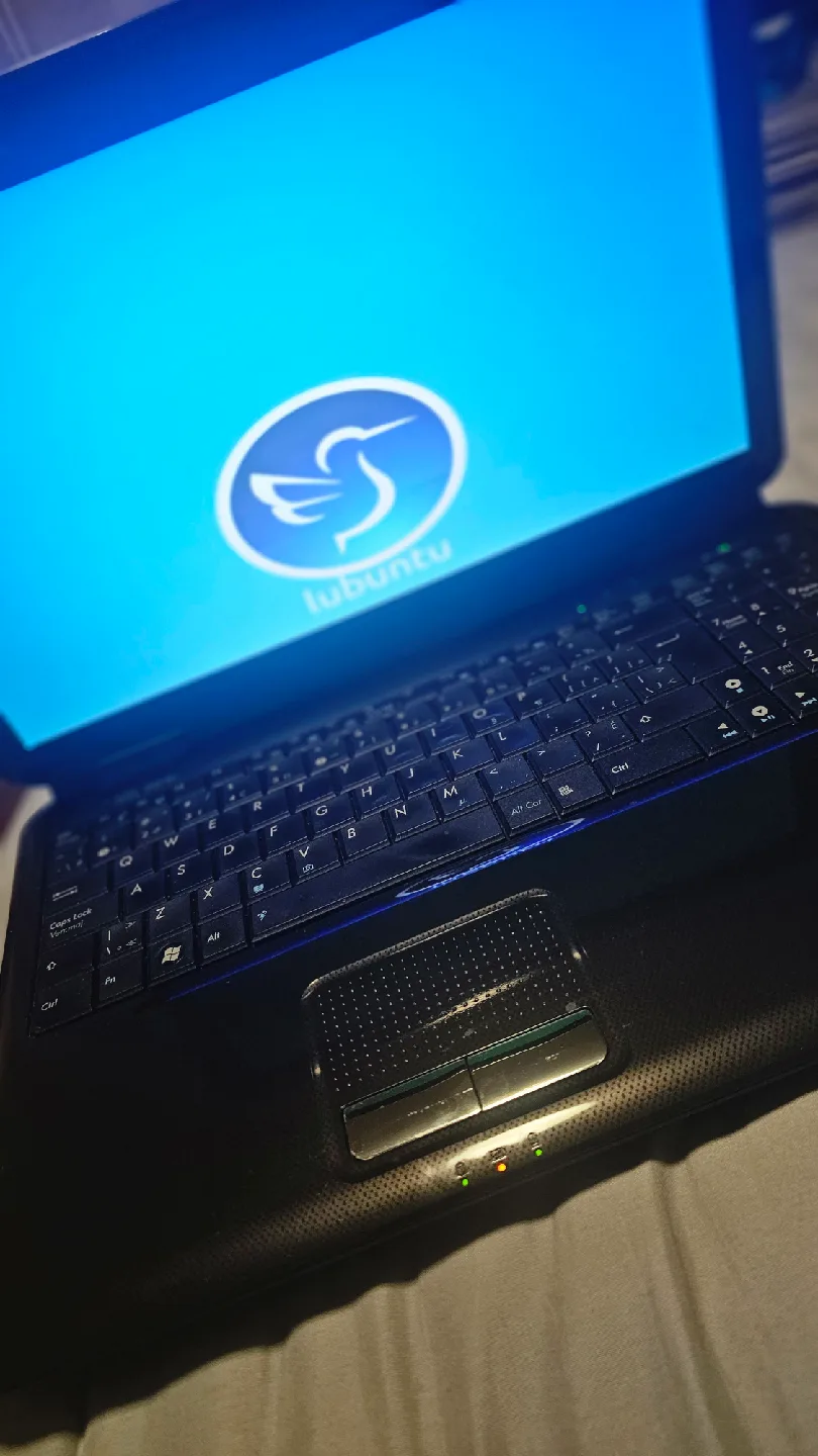 Asus Laptop image indicator(2)