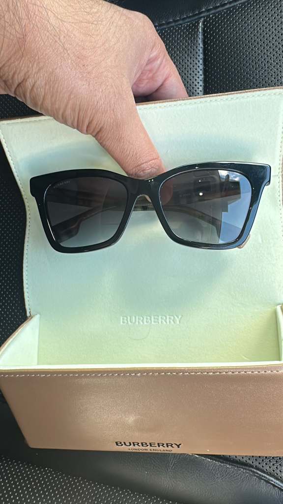 Burberry Sunglasses - photo 5