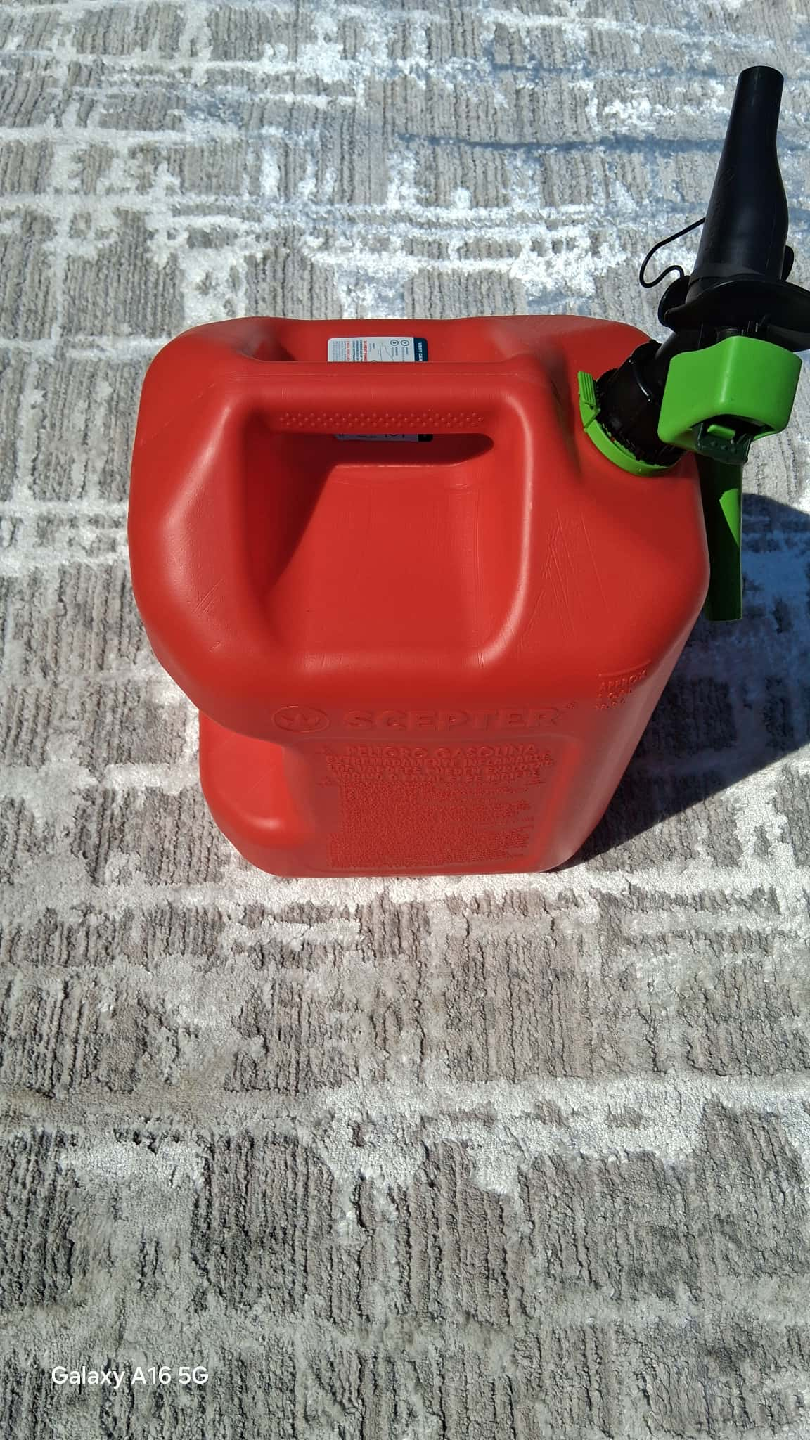 Scepter SmartControl 5-Gallon Gasoline Container - photo 3