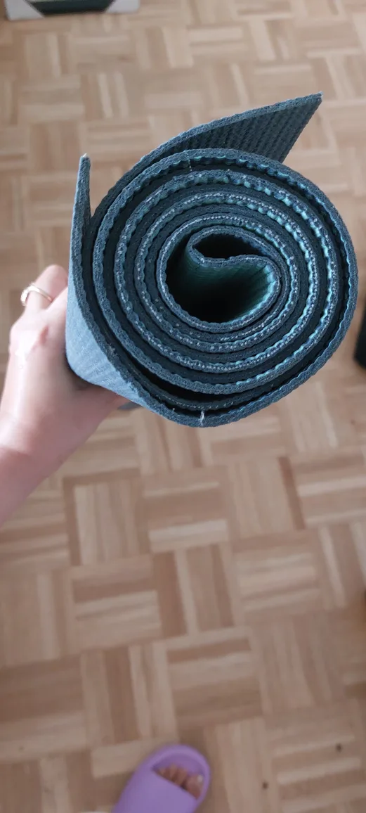 Jogi Yoga Mat - Blue/Green Gradient image indicator(3)