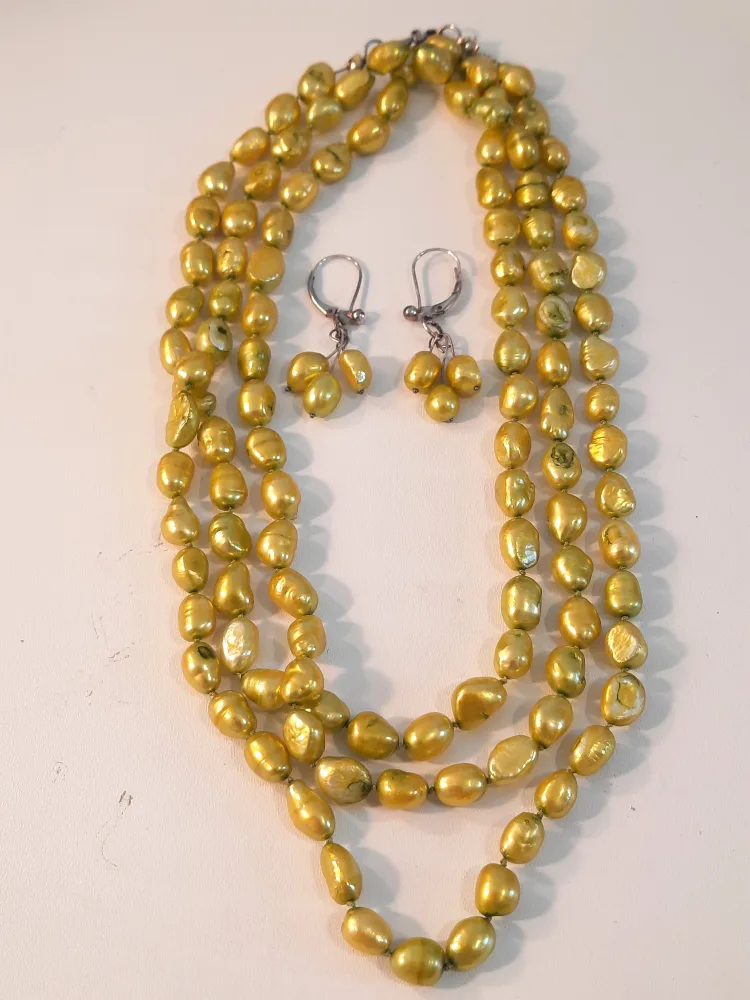 Golden Pearl Necklace & Sterling Silver (.925) Earrings Set thumbnail
