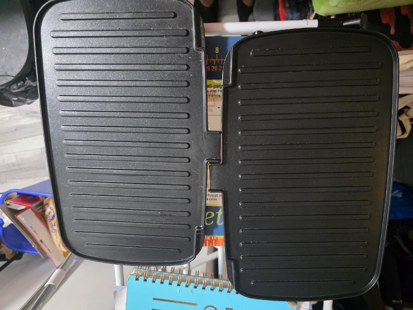 Pampered Chef Grill & Griddle image indicator(8)