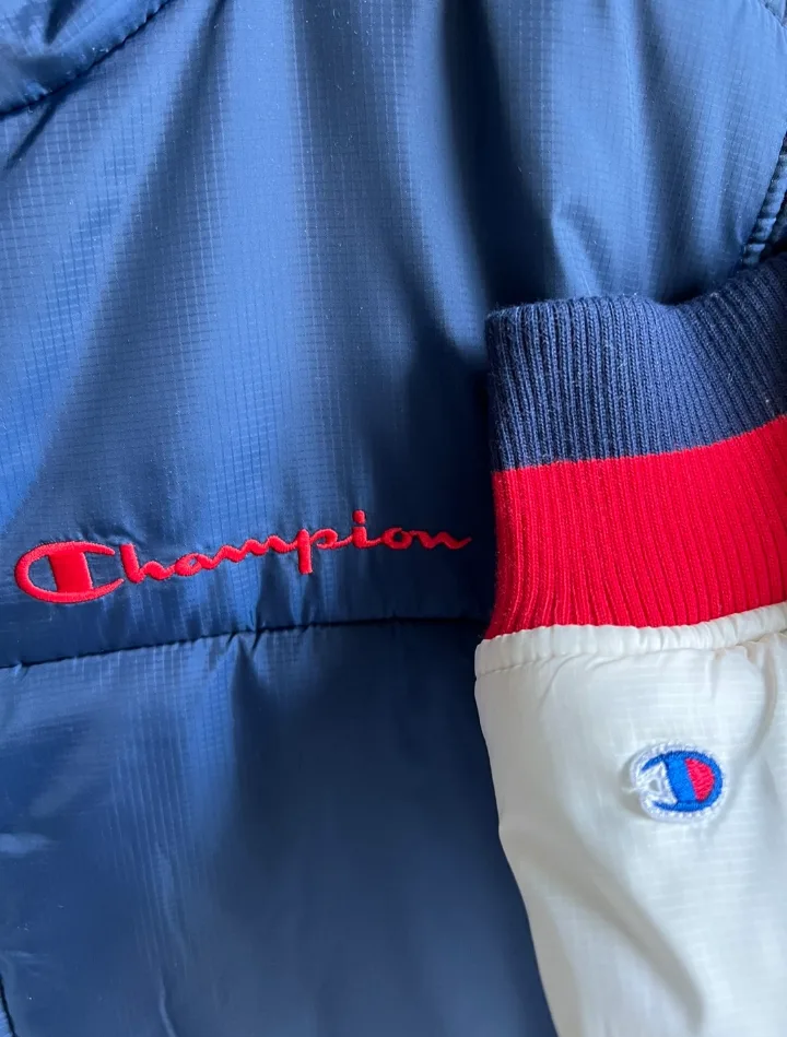 Champion Puffer Jacket – Navy/White with Hoodie Insert image indicator(4)