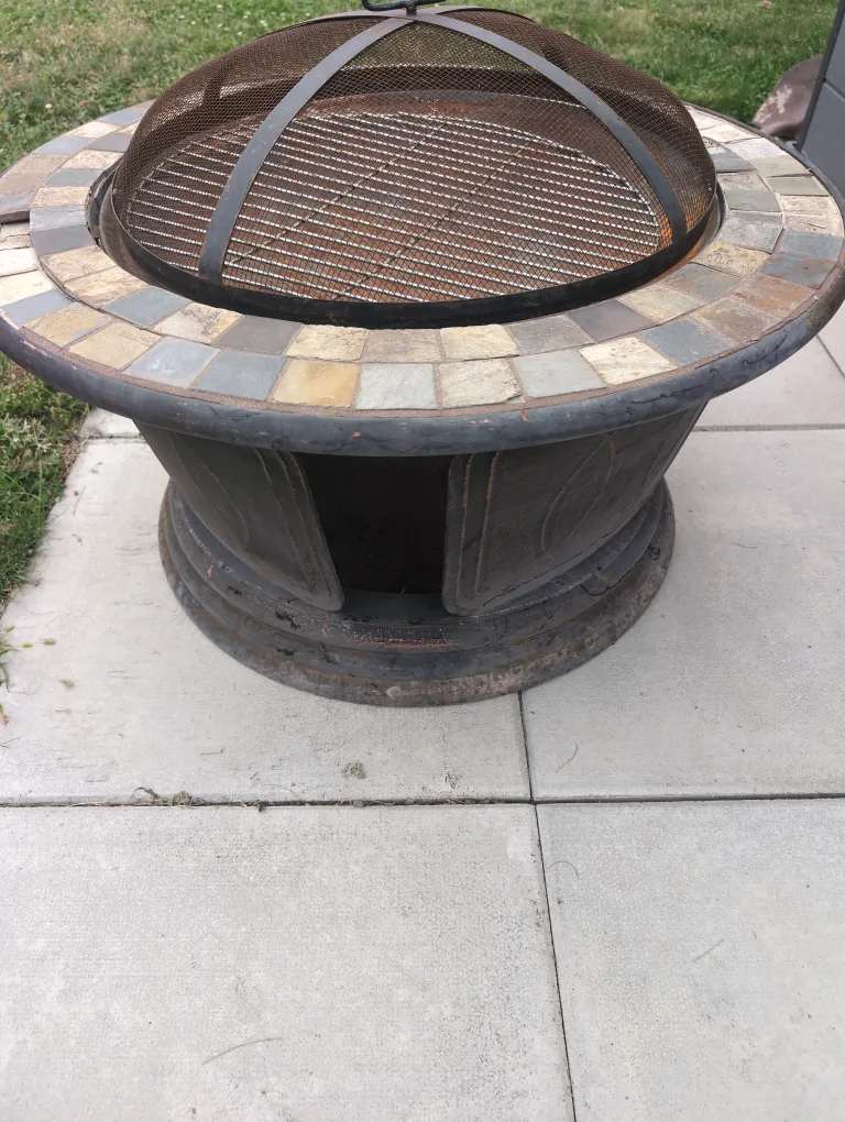 Used Fire Pit with Tile Surround image indicator(4)