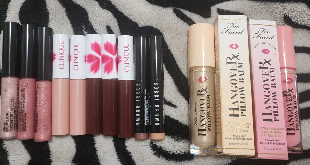 Clinique, MAC, Too Faced Lip gloss image indicator(3)