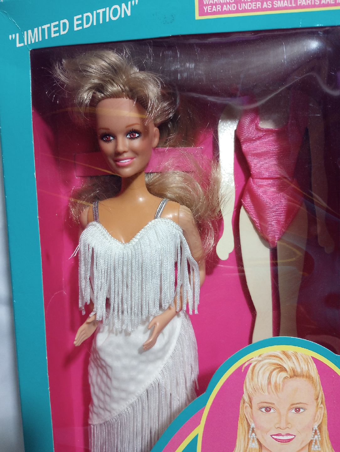 Vanna White Doll - Limited Edition - photo 2