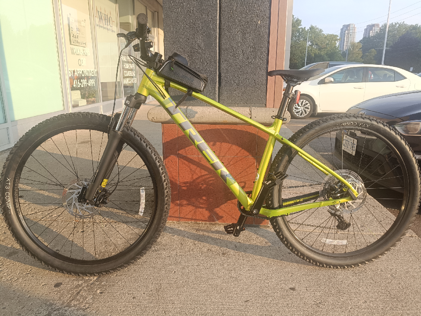 Trek Marlin Mountain Bike - Green - photo 5