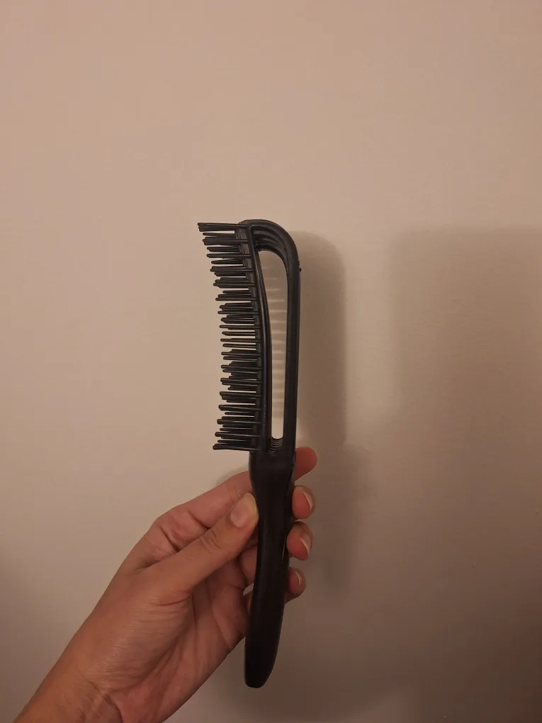 Detangling Brush - Black thumbnail