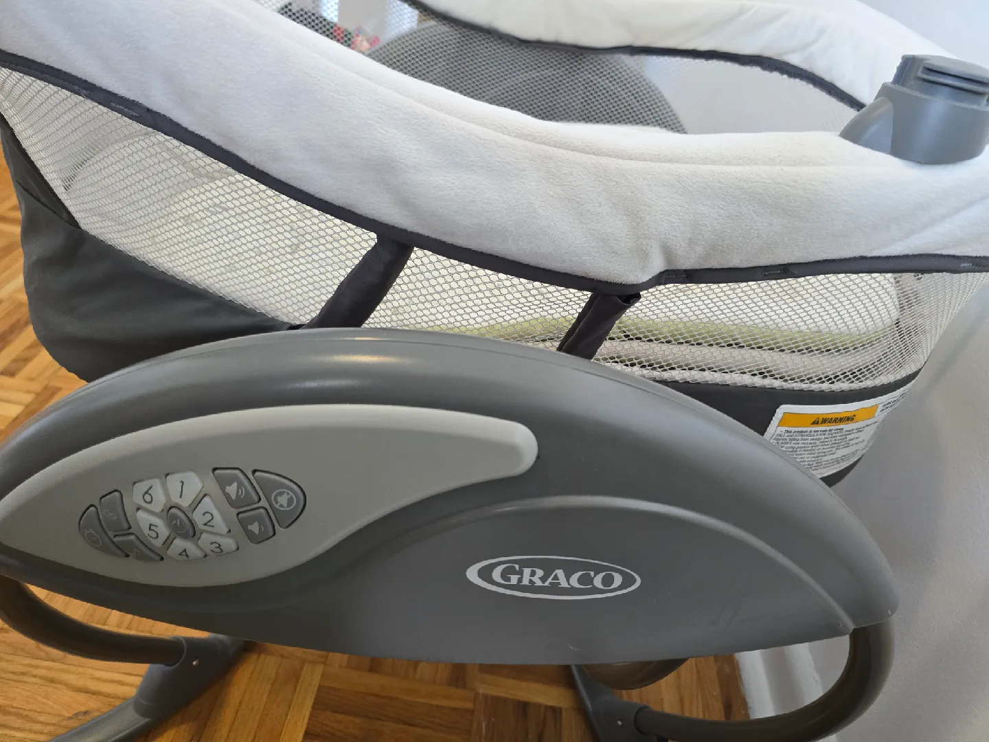 Graco Automatic Rocking Baby Bassinet image indicator(4)