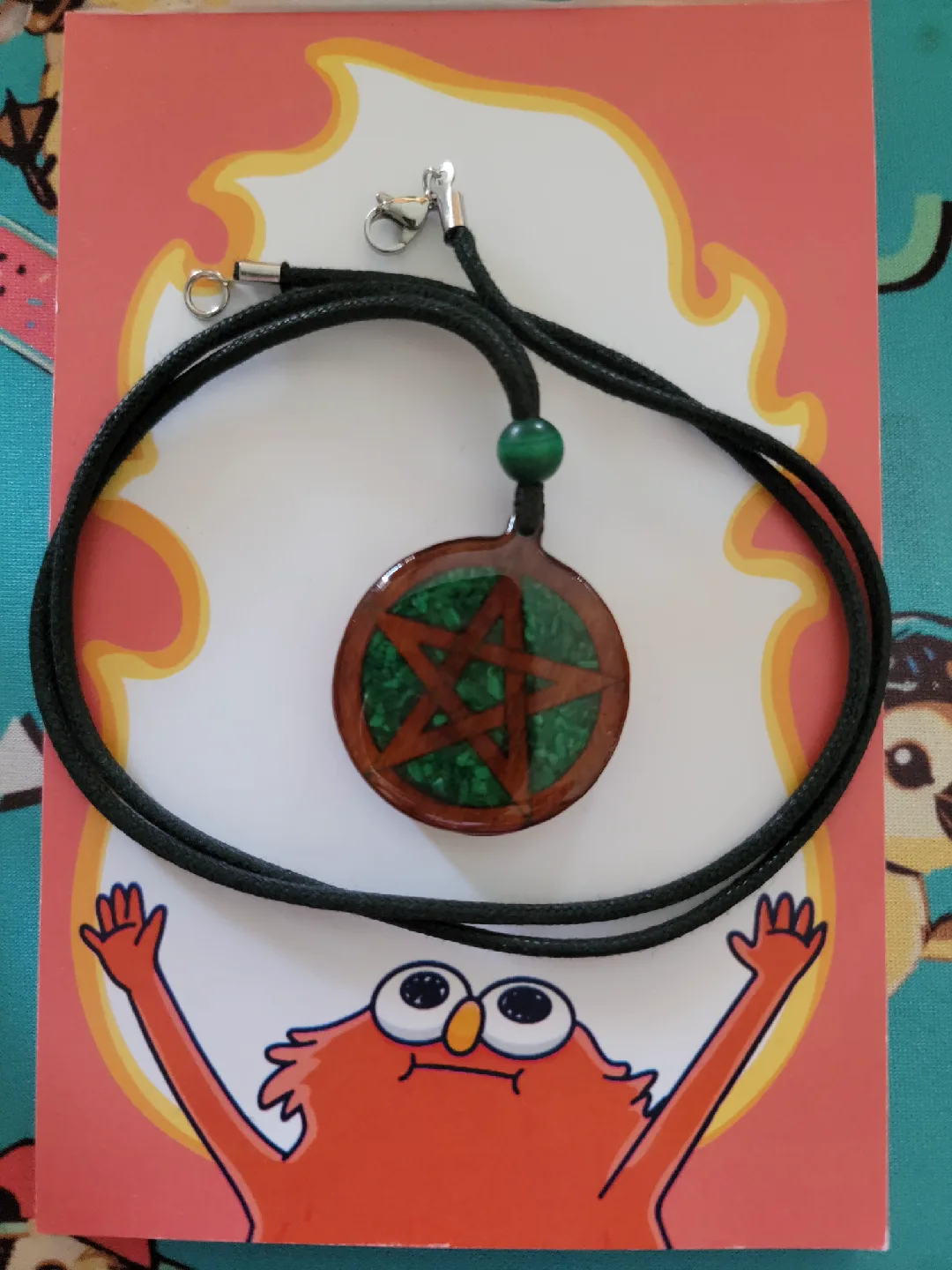 🥕 Wood & Malachite Pentagram Necklace thumbnail
