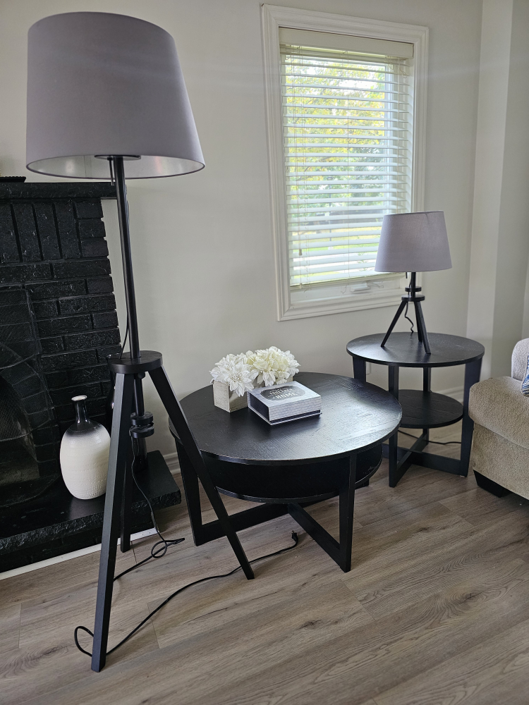 Black Round Side Table & Floor Lamp Set - photo 3
