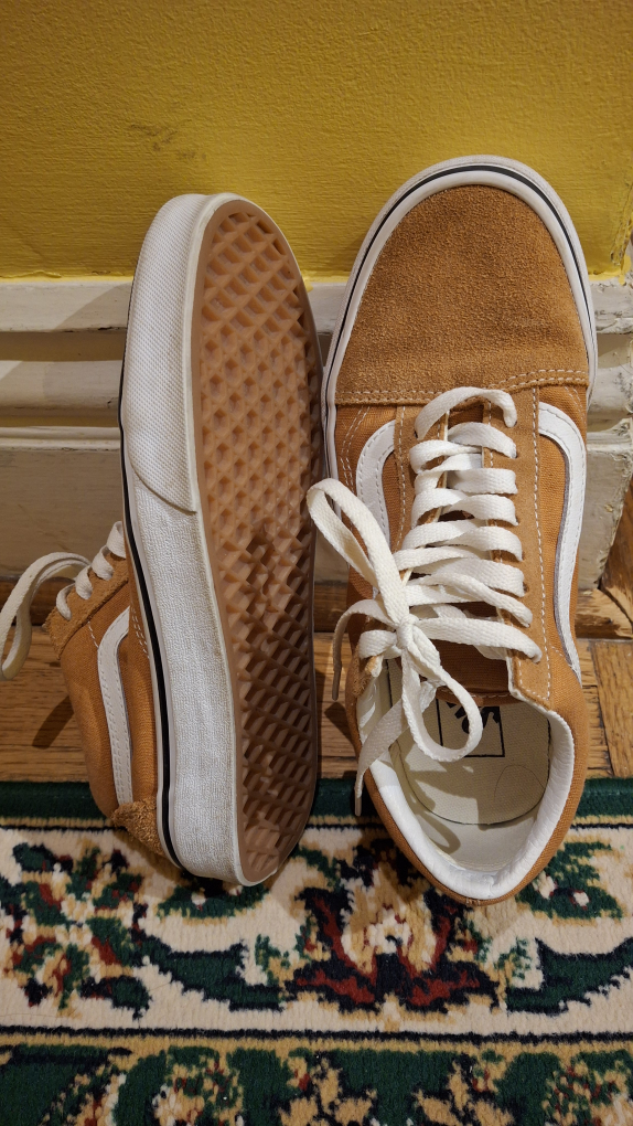 Vans Old Skool Shoes - Size 7 - photo 2