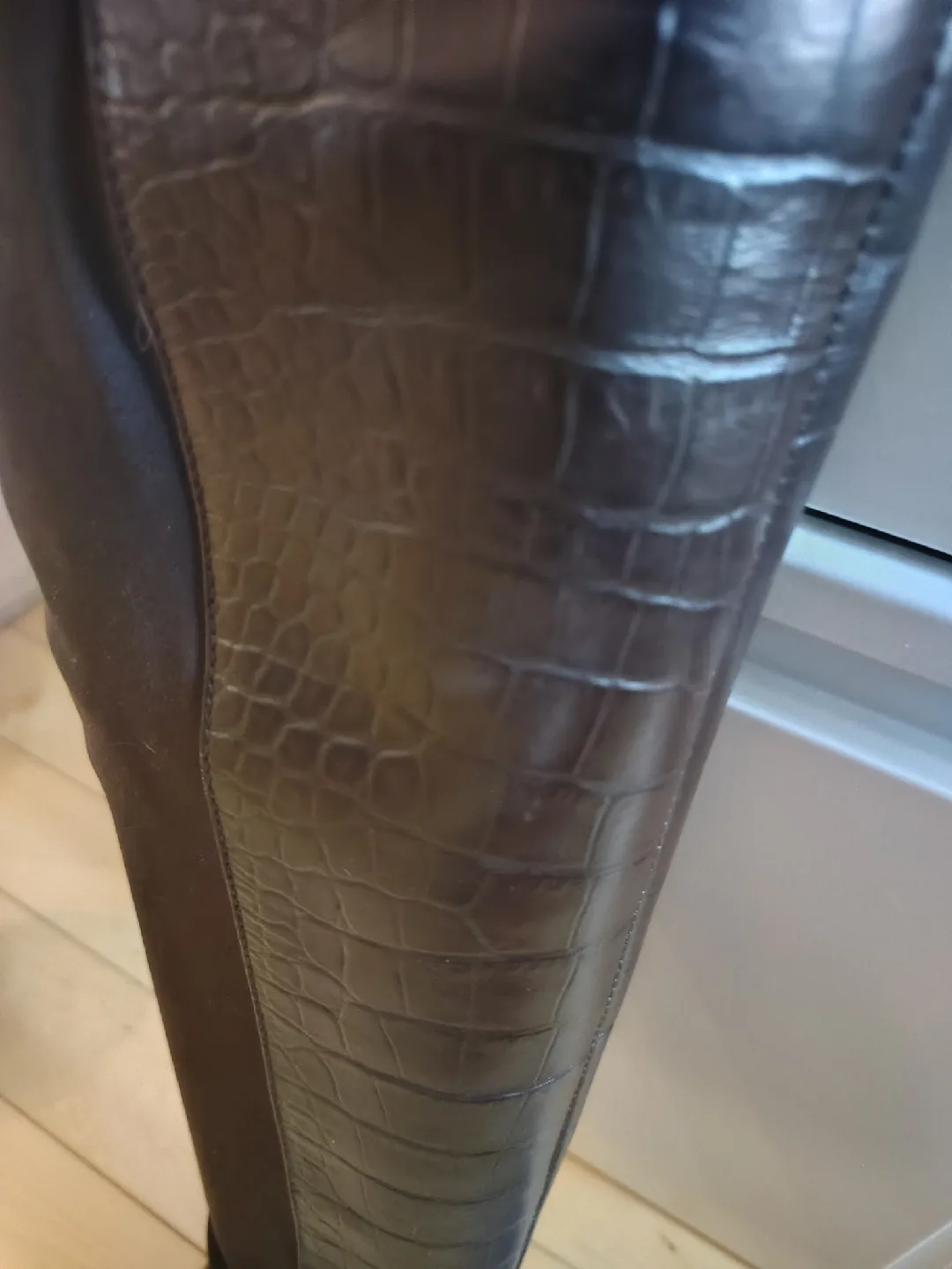 Michael Kors Over-the-Knee "Croc" Boots  Size 7M image indicator(5)