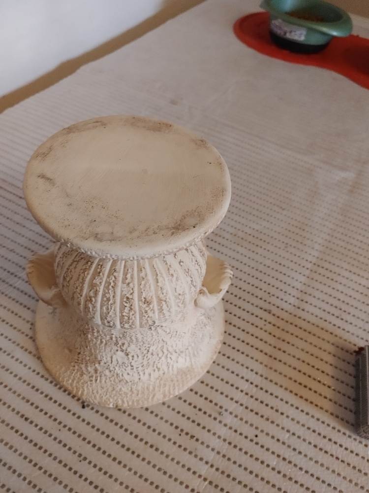 Decorative Urn Vase - photo 3