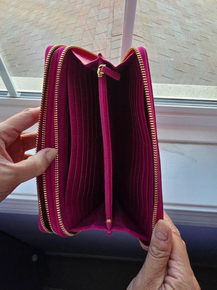 Tory Burch Pink Leather Wallet image indicator(5)