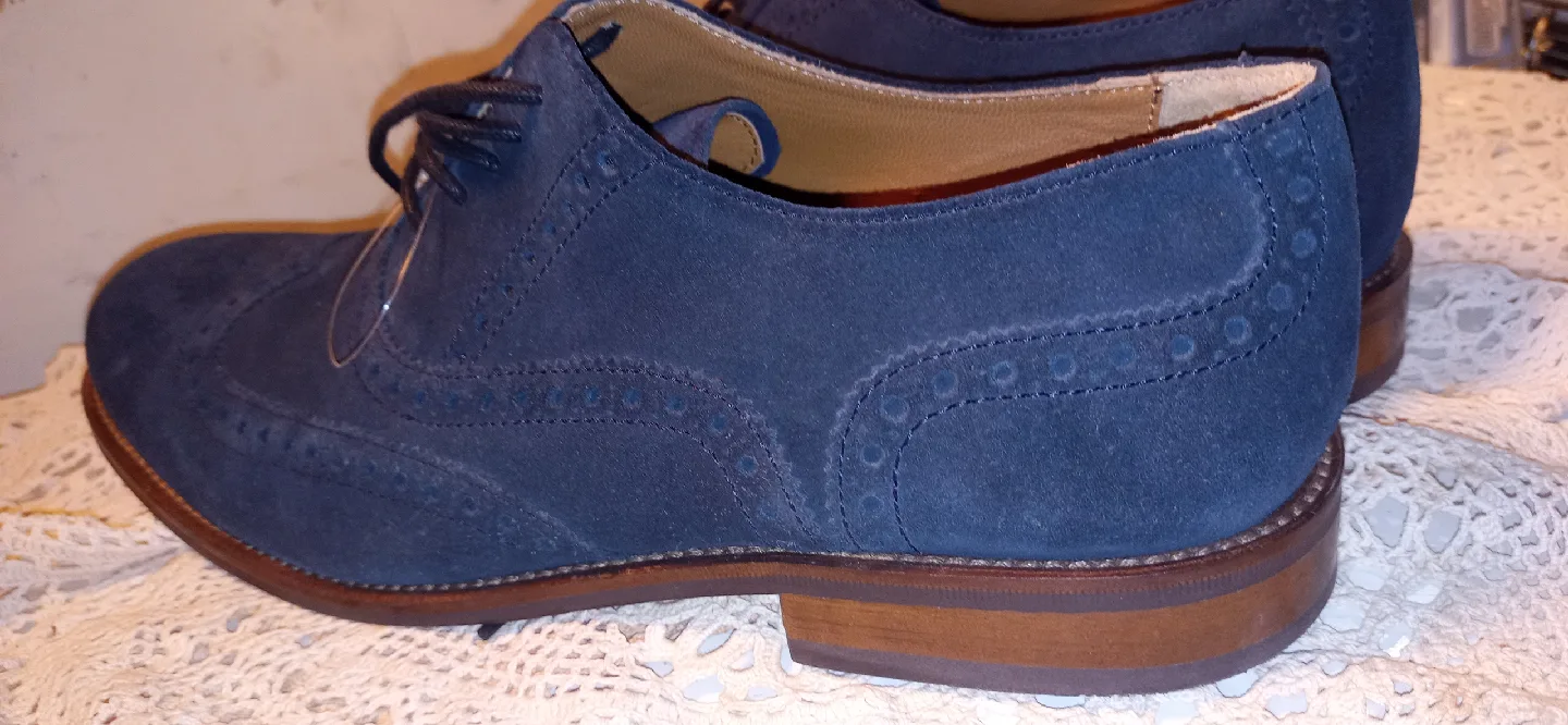 Florsheim Blue Suede Oxford Shoes image indicator(9)