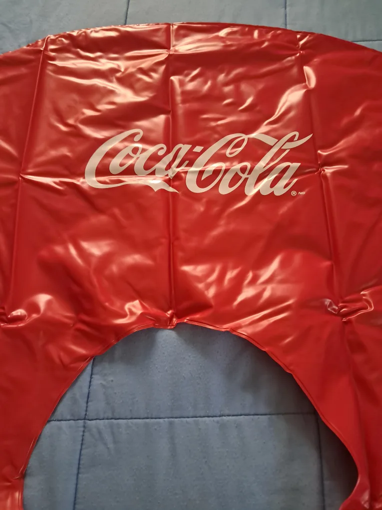 🥕Coca-Cola Inflatable Pool Float - Red🥕 image indicator(3)