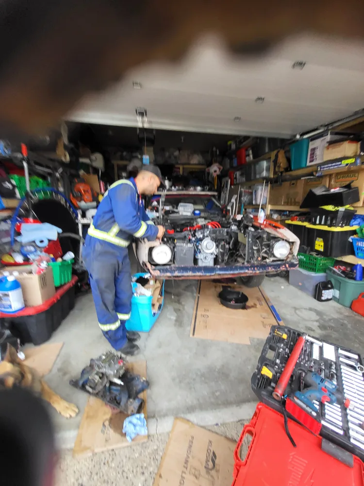 Flat tire repair mobile service or mechanics image indicator(4)