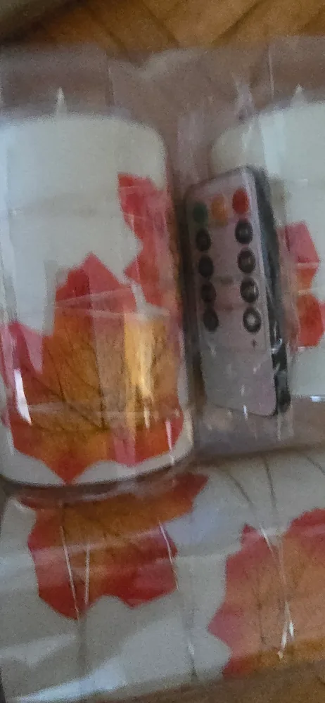 New 3-Pack Flameless LED Candles with Autumn Leaf Design image indicator(2)