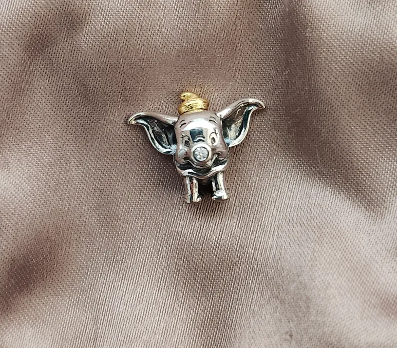 Disney Dumbo Charm 🥕 thumbnail