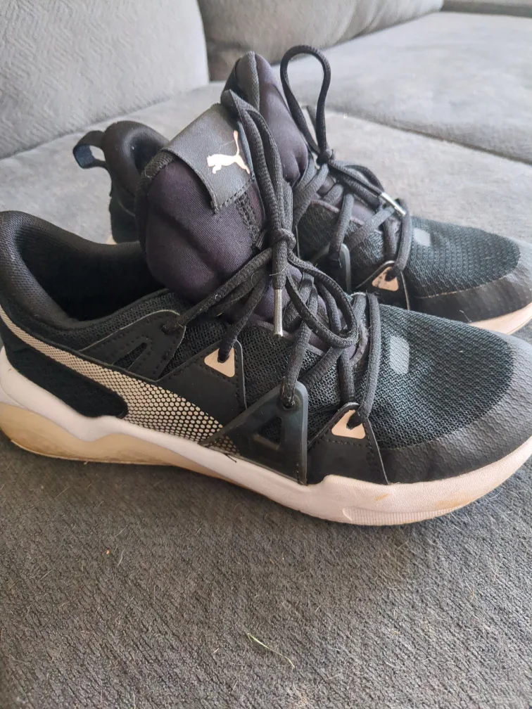 Puma Black & White Training Shoes thumbnail