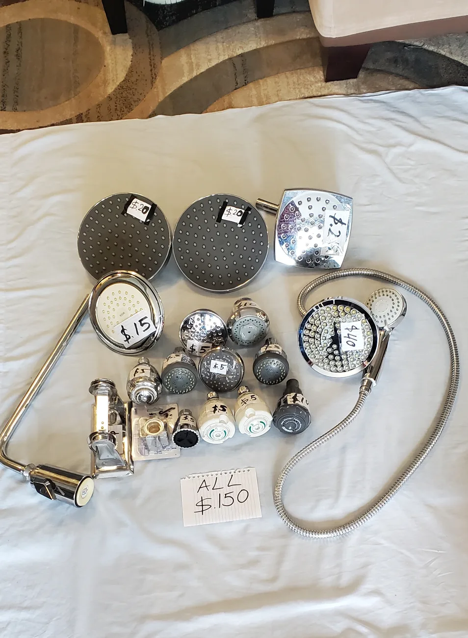 Assorted Shower Heads and Fixtures image indicator(2)