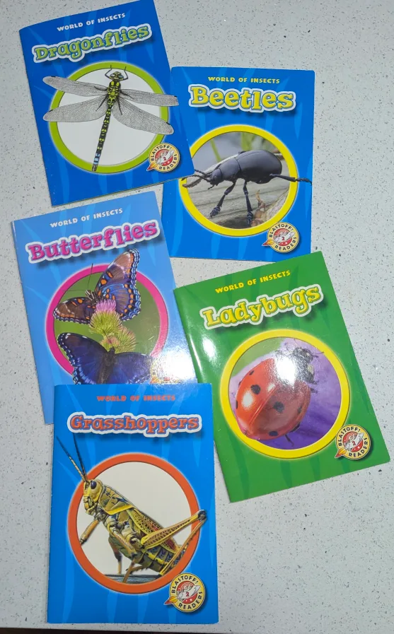 11 SOFT COVER SCIENCE BOOKS image indicator(2)