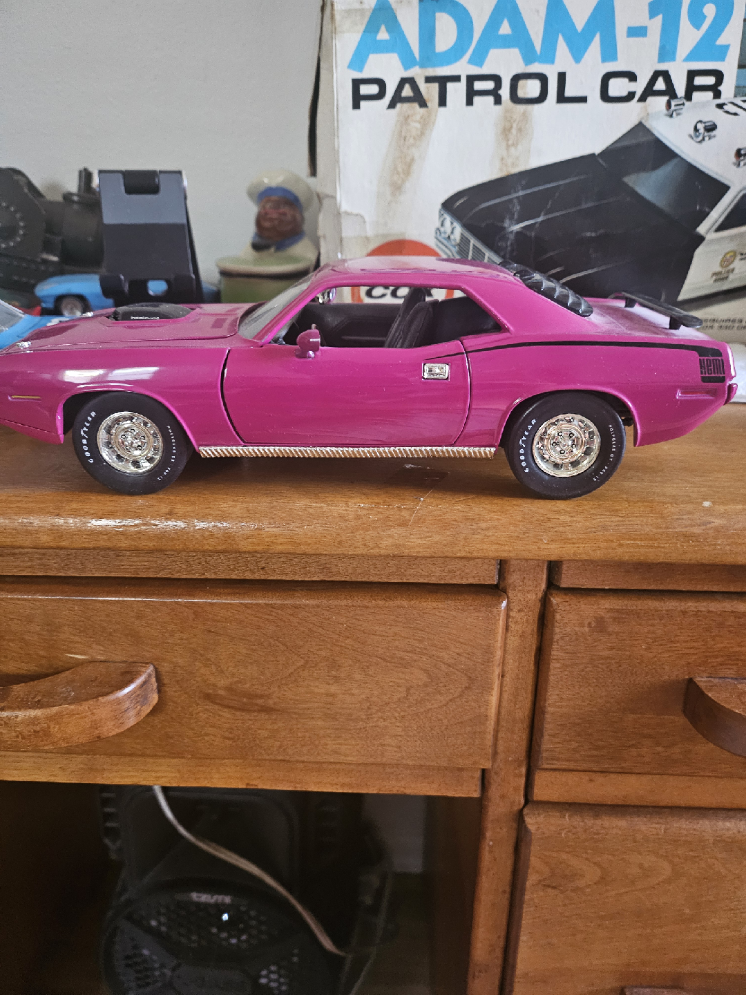 DIECAST CARS 1/18 1/24 SCALE