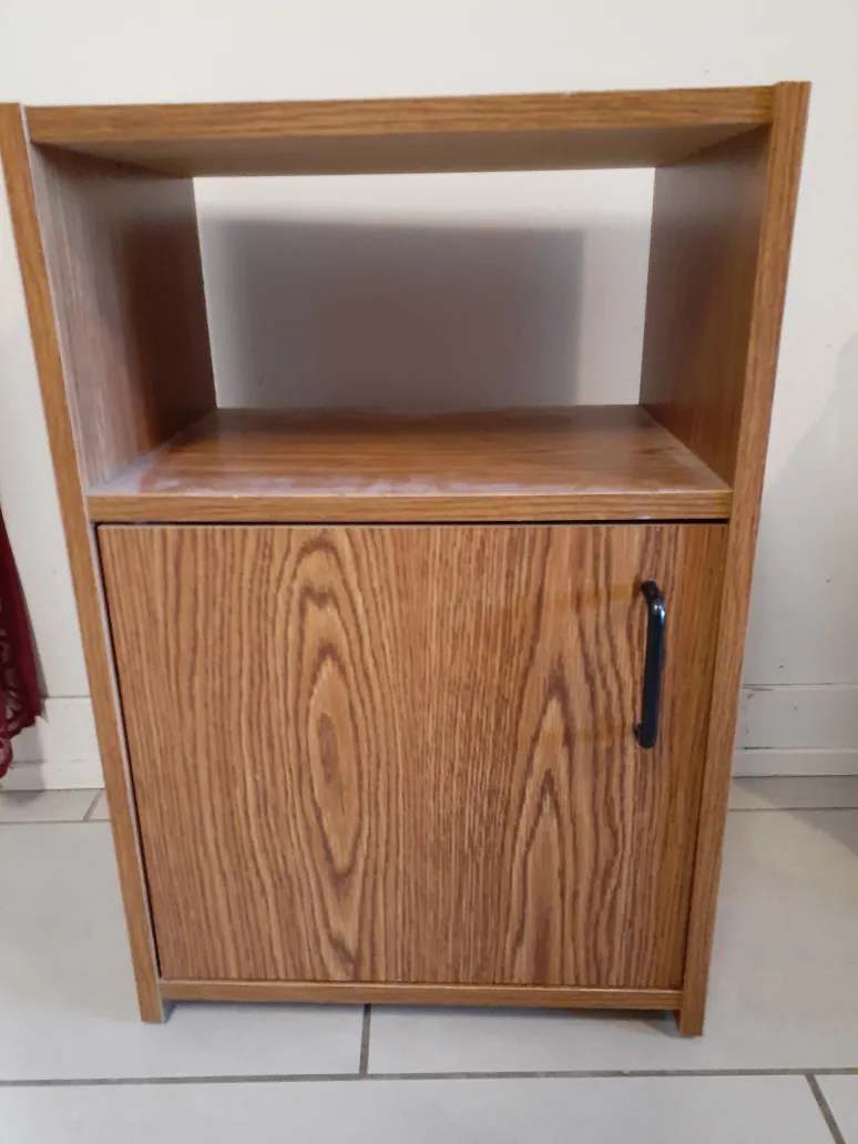 Wood Grain Cabinet thumbnail