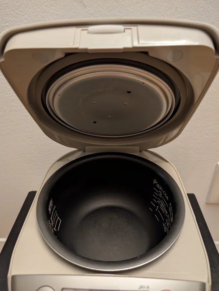 Tiger JAY-A Rice Cooker image indicator(2)