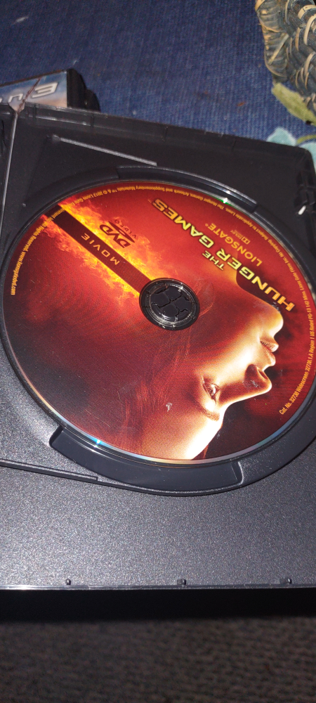 The Hunger Games 2-Disc DVD + Digital Copy - photo 2