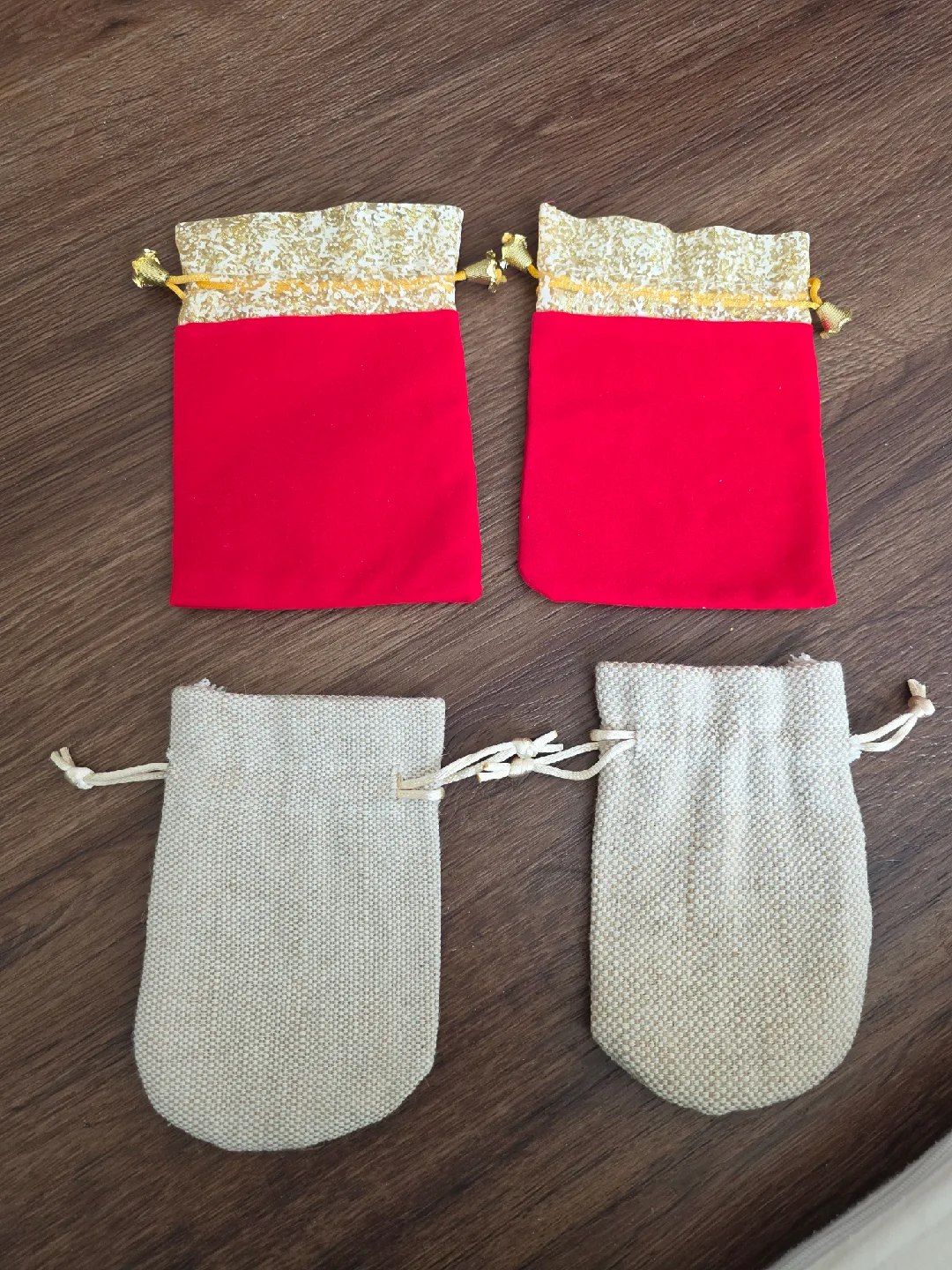 Drawstring Gift Bags - Red & Beige thumbnail