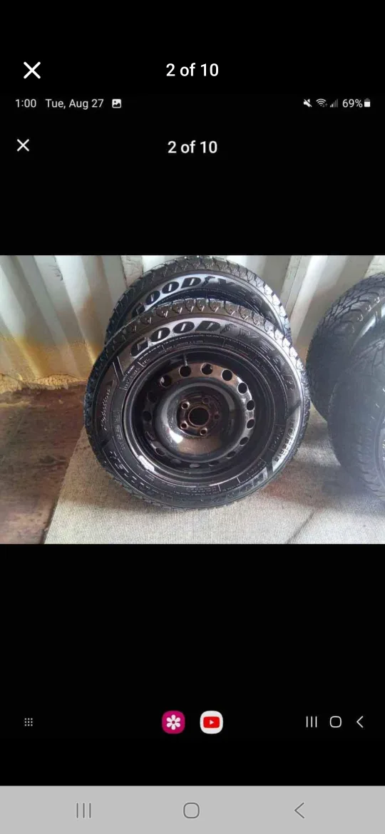 Set of 4 GOOD YEAR winter tires rims (225 65 17) image indicator(2)