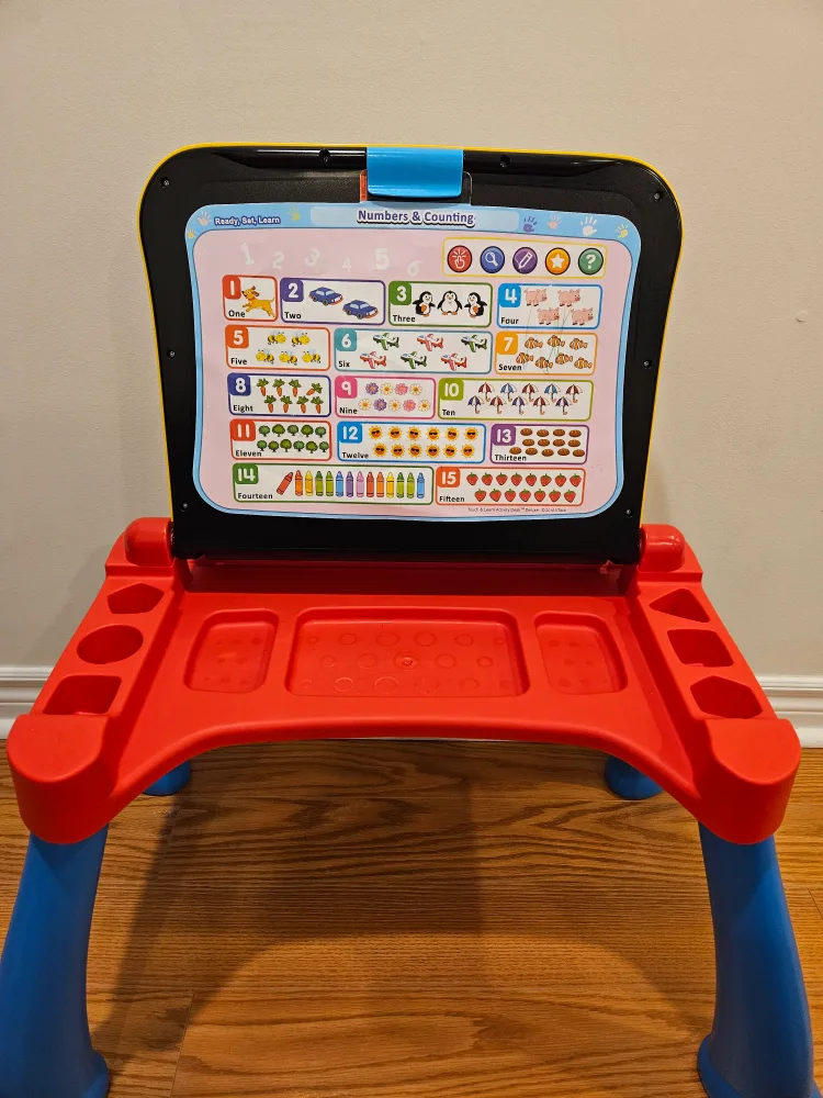 VTech Ready, Set, Learn Desk with Chair image indicator(2)