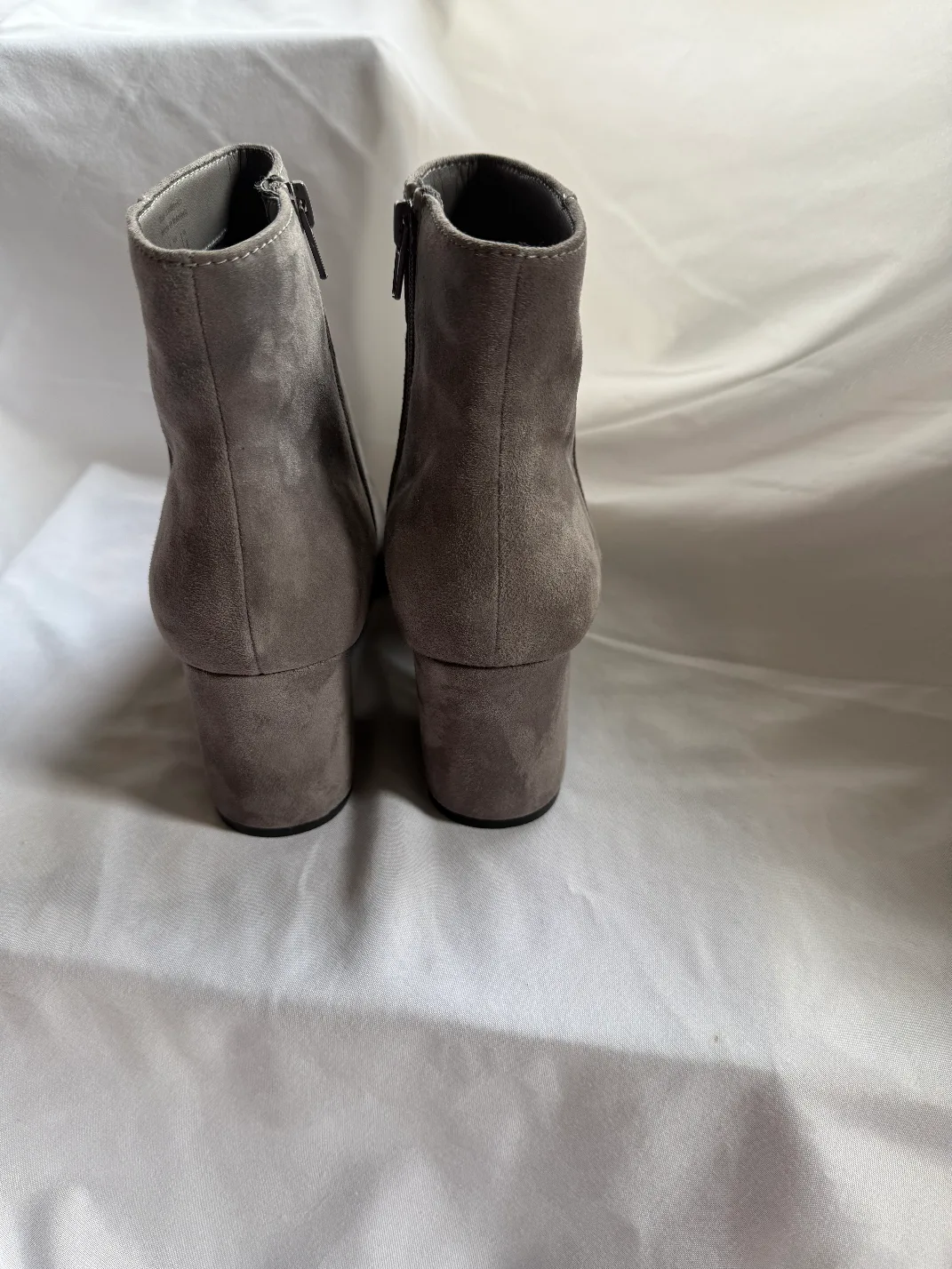 Aldo Grey Suede Ankle Boots, Size 8.5 image indicator(3)