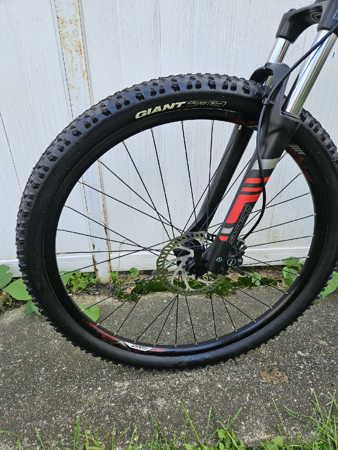 Giant Talon mountain bike - photo 2