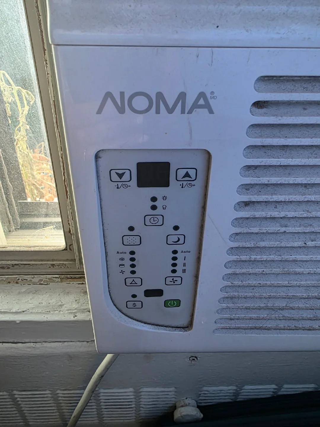 URGENT* NOMA Window Air Conditioner(Moving Sale) image indicator(3)