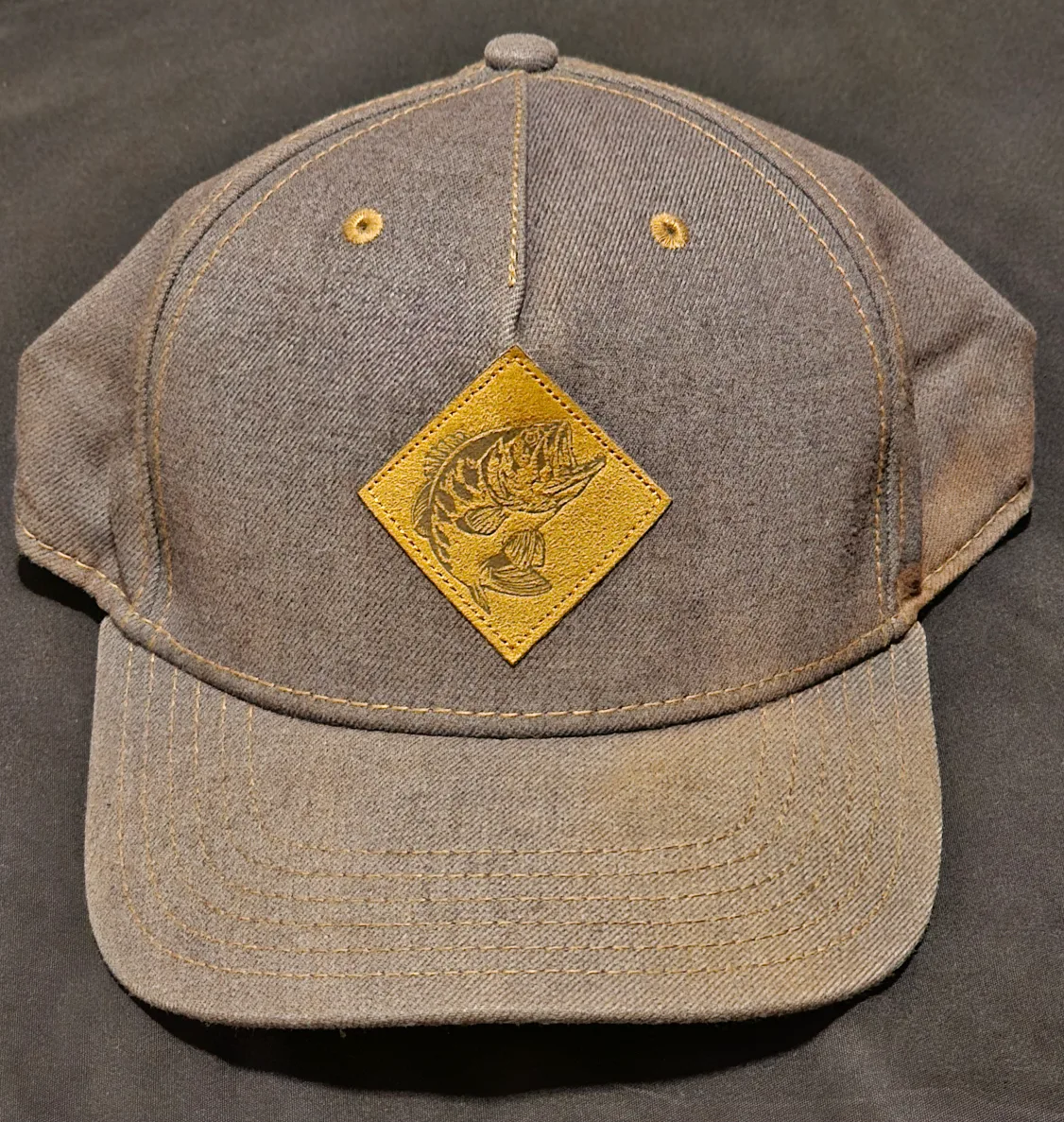 Assorted Baseball Caps - New York Knicks, Chicago White Sox image indicator(3)