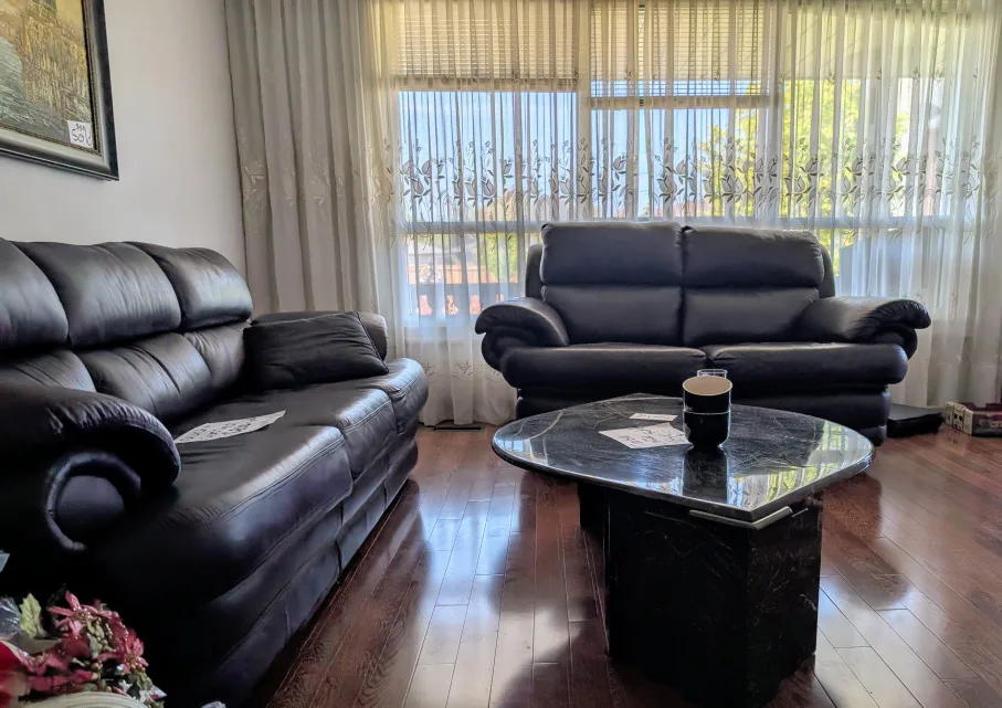 Black marble coffee table thumbnail