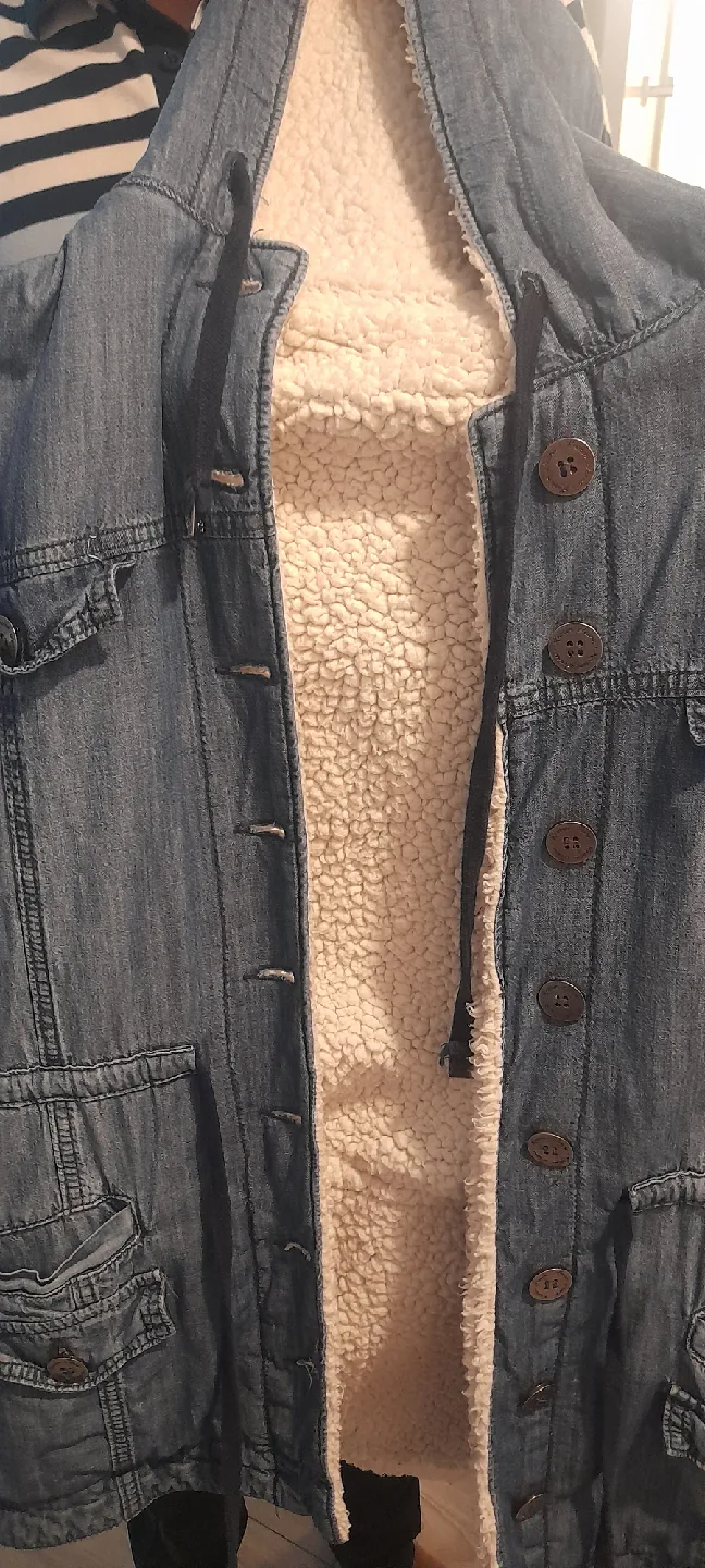 Denim Jacket with Sherpa Lining thumbnail