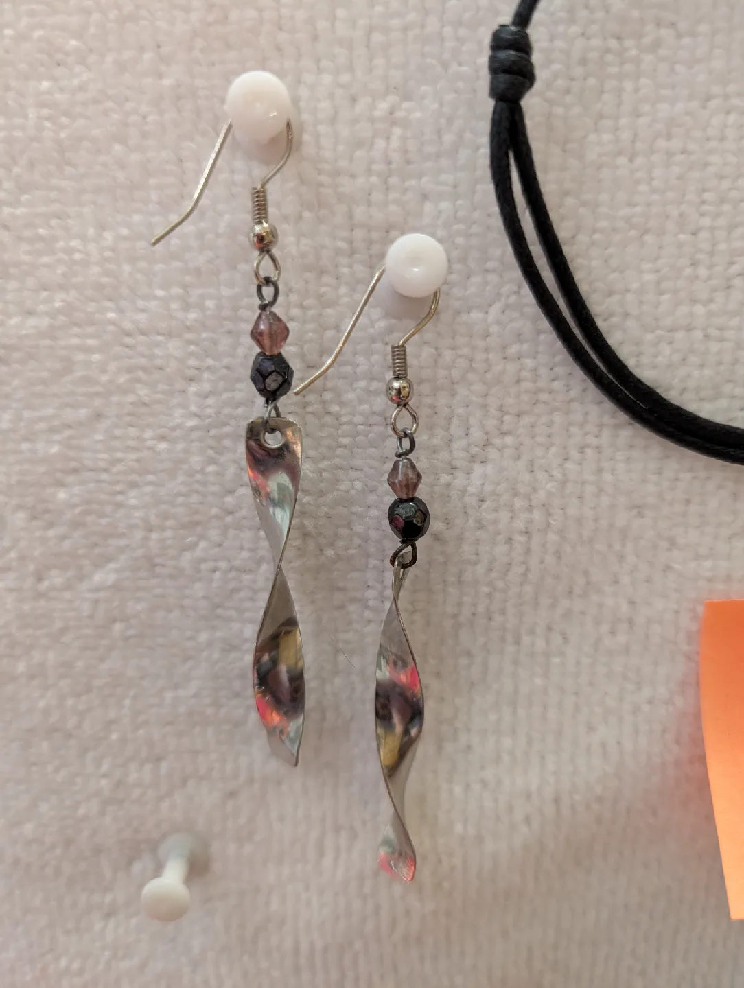 Costume or Fashion Jewellery Earrings, Bracelet and Watch image indicator(5)