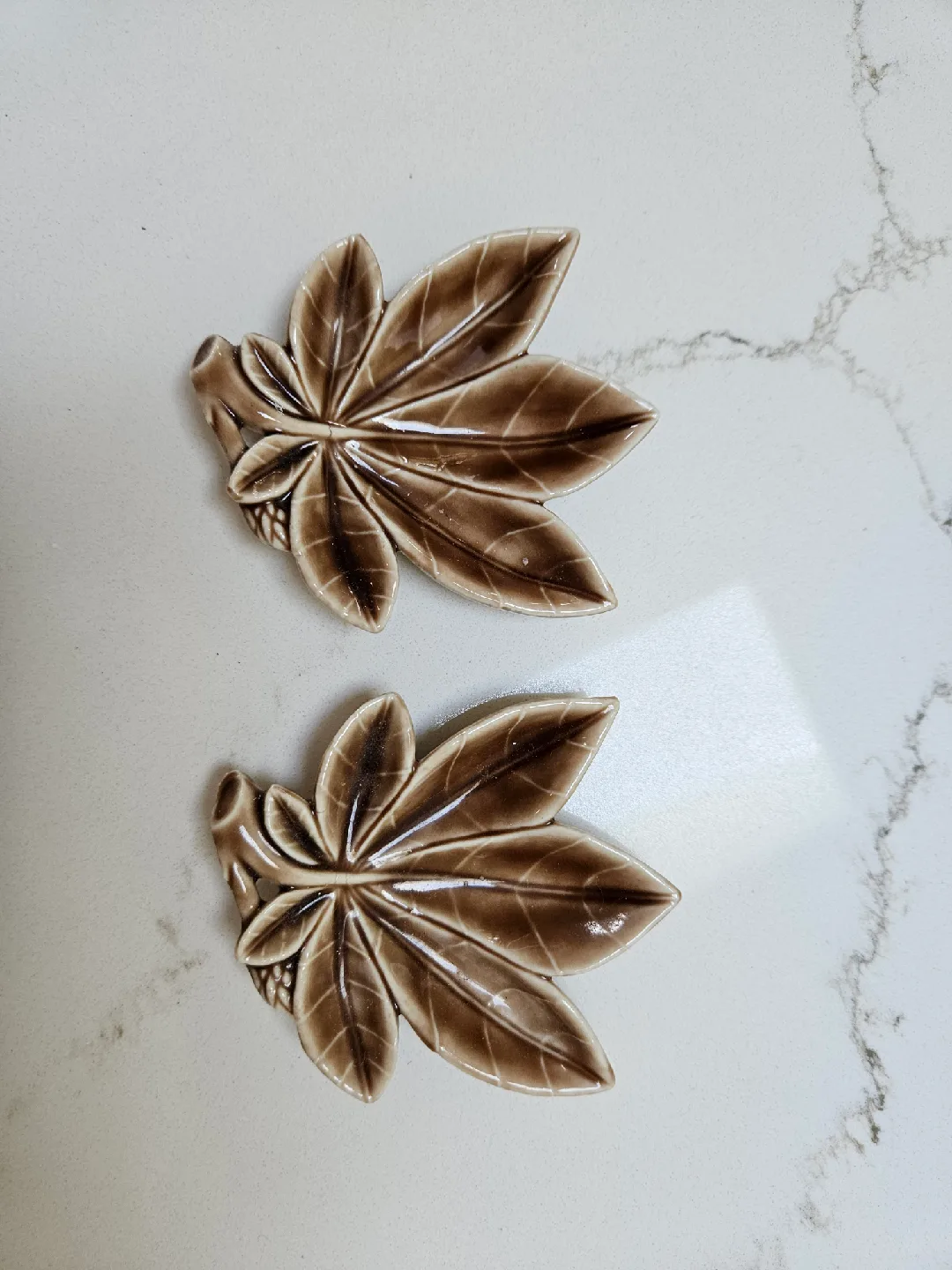 Wade England Ceramic Maple Leaf Dishes image indicator(3)