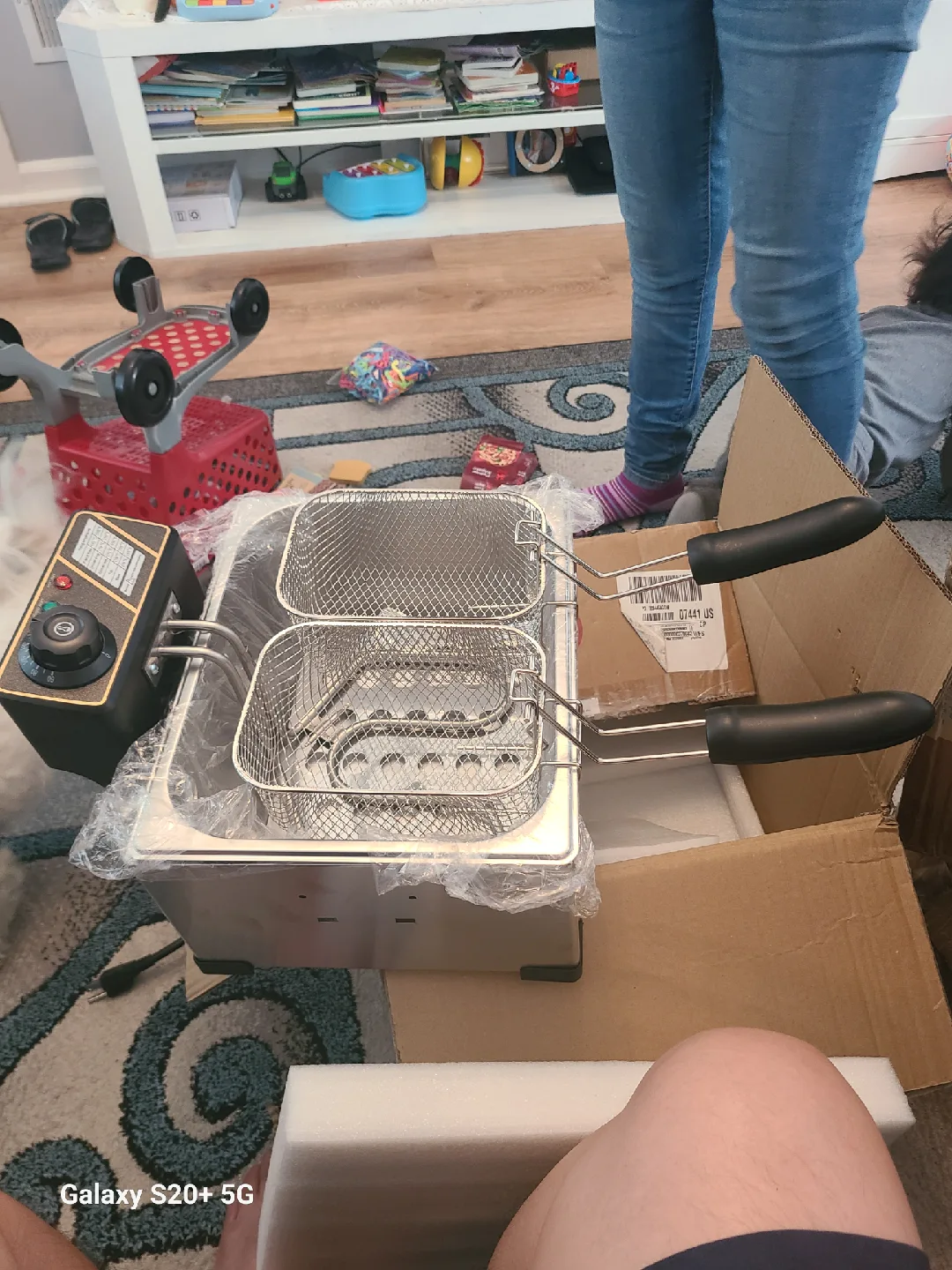 New Electric Deep Fryer thumbnail