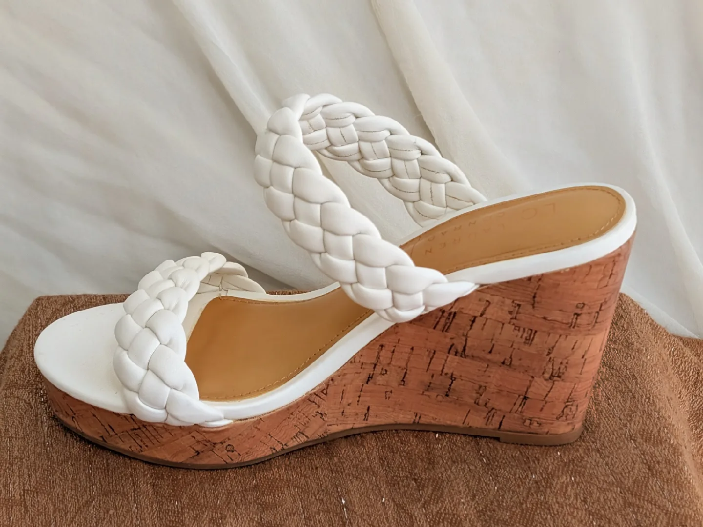 LC Lauren Conrad White Braided Wedge Sandals- Size 6.5 image indicator(3)