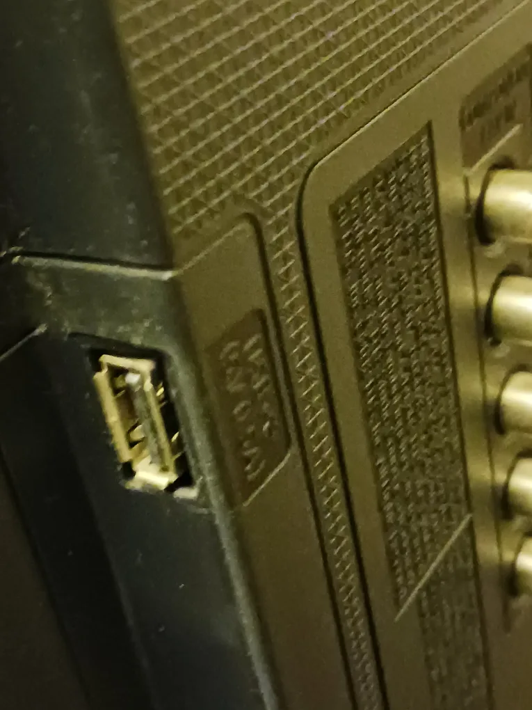 Samsung TV with Remote & Power Cord image indicator(8)