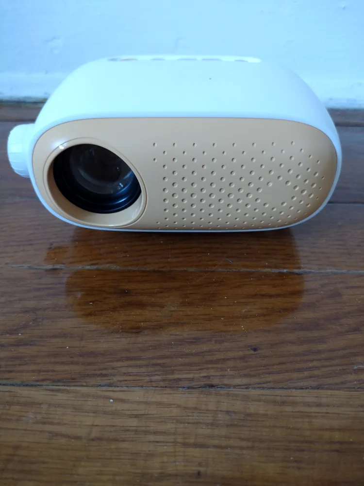 YG210 Video Projector image indicator(3)